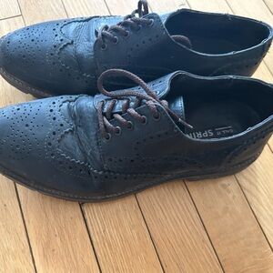 In GC 7/10 Call It Spring Men's Black Wingtip Oxford Brogues  SZ 8.5!!